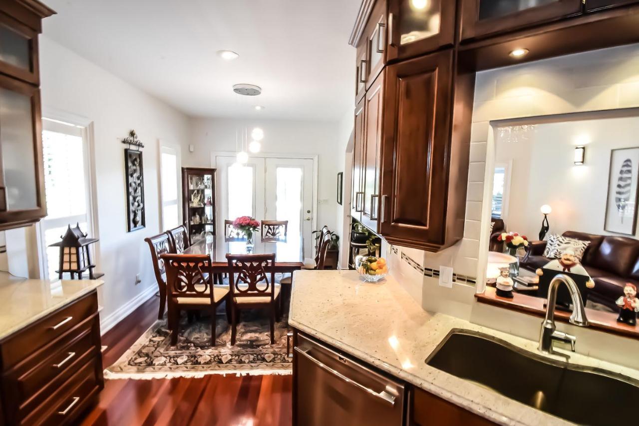 Graystone Bed & Breakfast Niagara-on-the-Lake Bagian luar foto