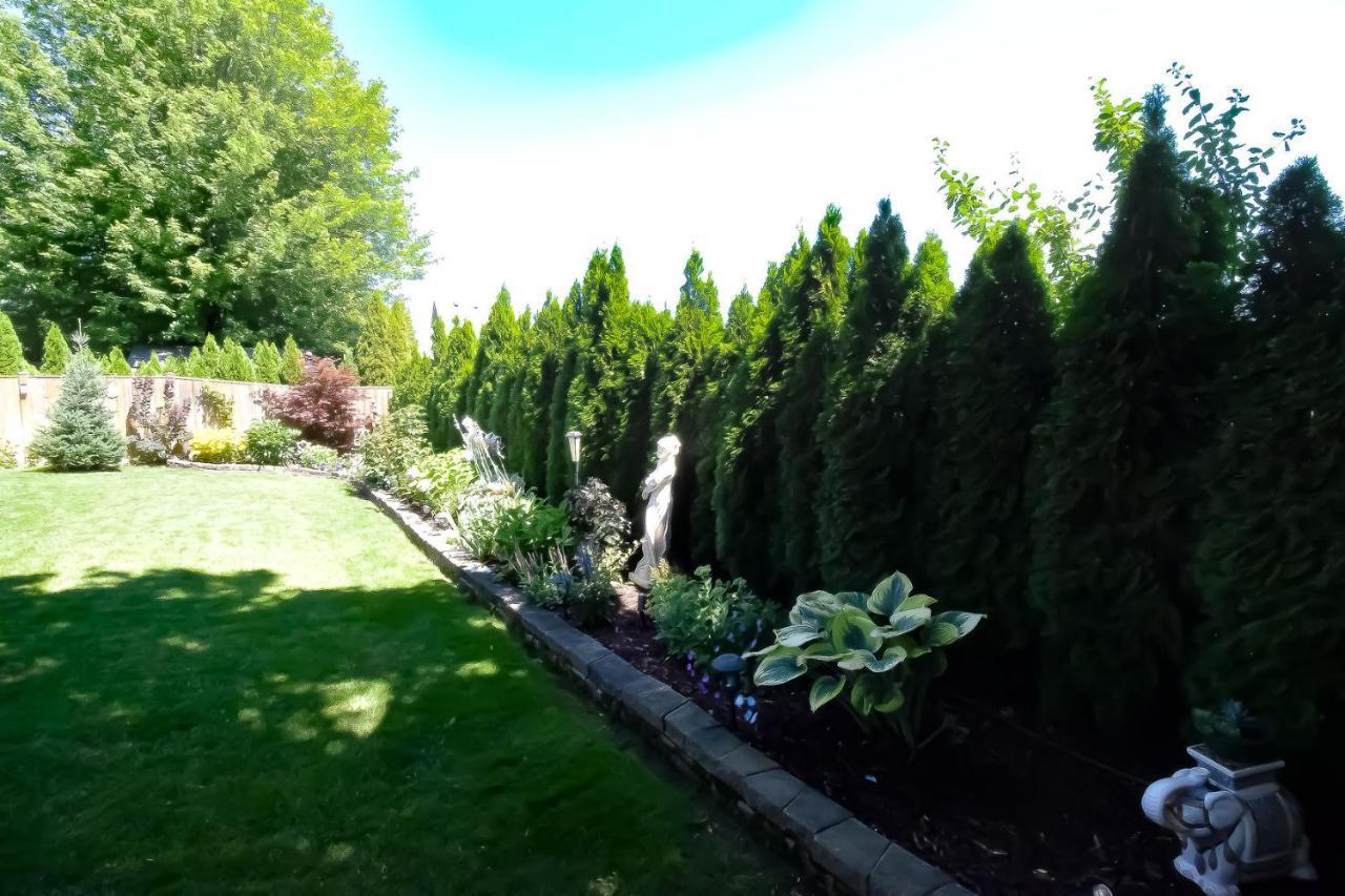 Graystone Bed & Breakfast Niagara-on-the-Lake Bagian luar foto