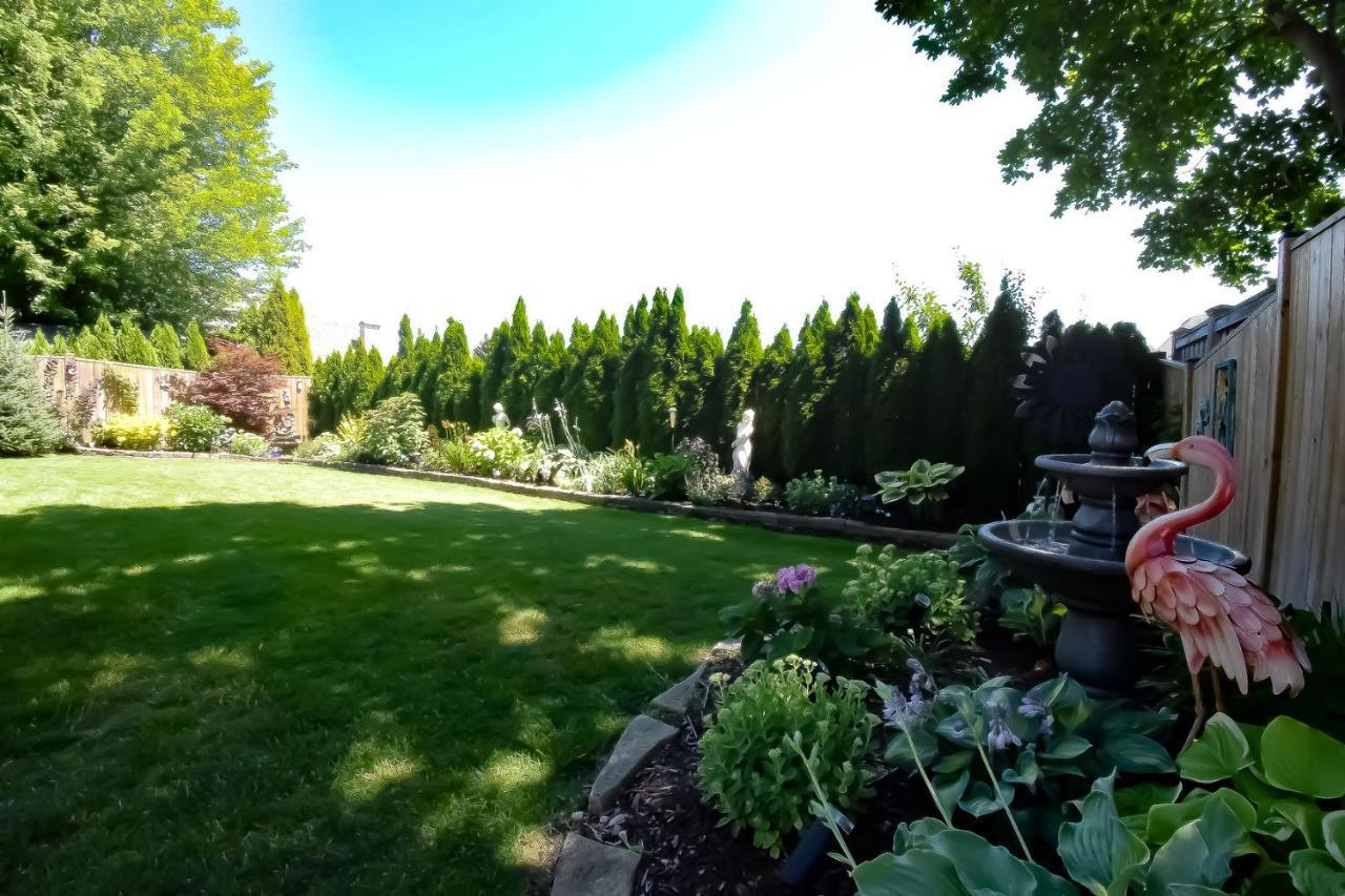 Graystone Bed & Breakfast Niagara-on-the-Lake Bagian luar foto